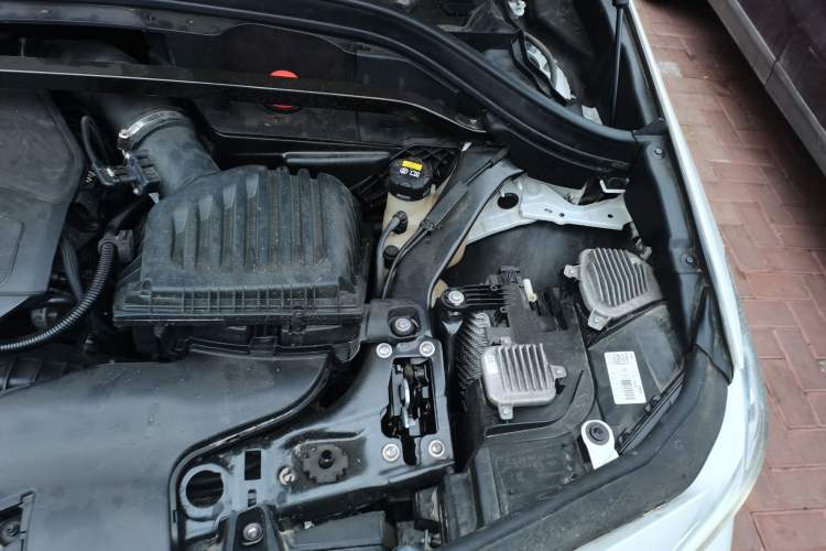 Used BMW X2 2020 sDrive25i Leading Model M Sport Package Engine Bay Left