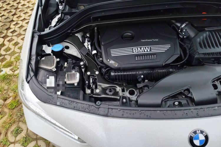 Used BMW X2 2020 xDrive25i M Sport Package Engine Bay Right