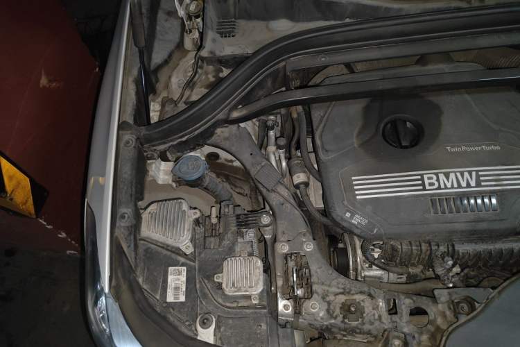Used BMW X2 2020 sDrive20i M Sport Package Engine Bay Right