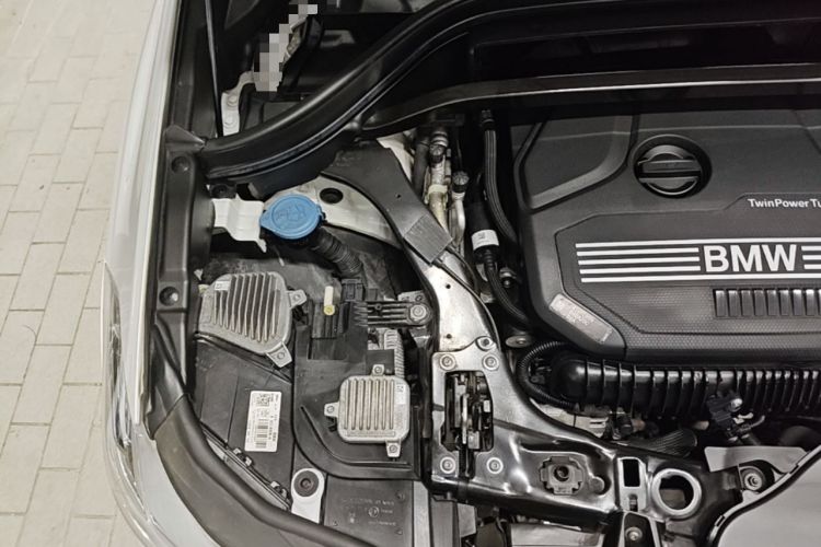 Used BMW X2 2020 sDrive25i Luxury M Sport Package Engine Bay Right