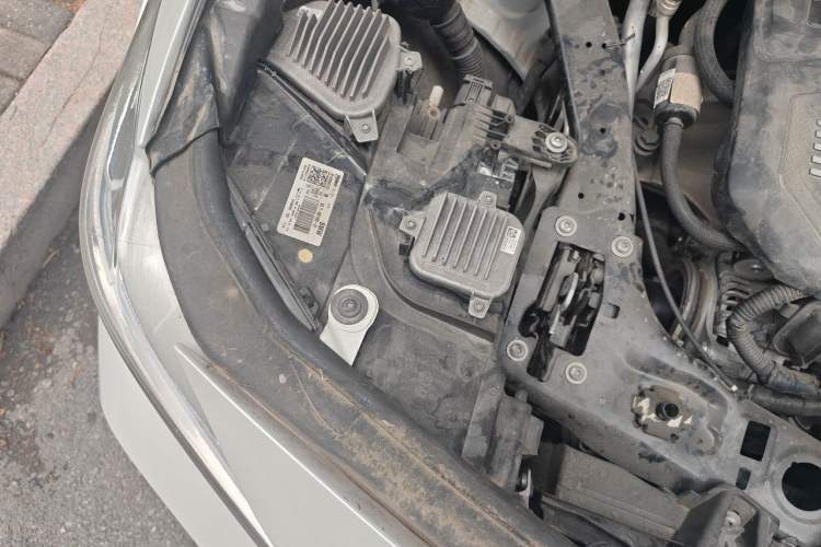 Used BMW X2 2020 sDrive20i M Sport Package Engine Bay Right