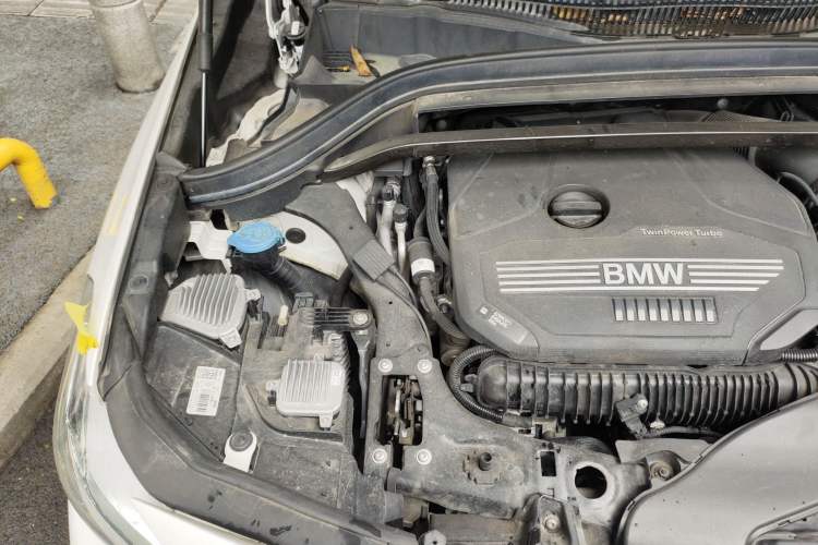 Used BMW X2 2020 sDrive25i Luxury Model with M Sport Package Engine Bay Right
