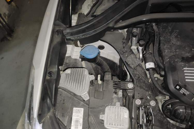 Used BMW X2 2020 sDrive25i Leading Model M Sport Package Engine Bay Right