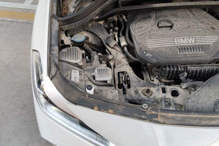 Used BMW X2 2020 sDrive20i M Sport Package Engine Bay Right