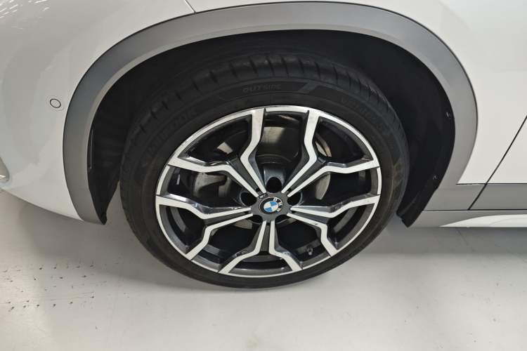 Used BMW X2 2020 sDrive25i Luxury M Sport Package Exterior 4