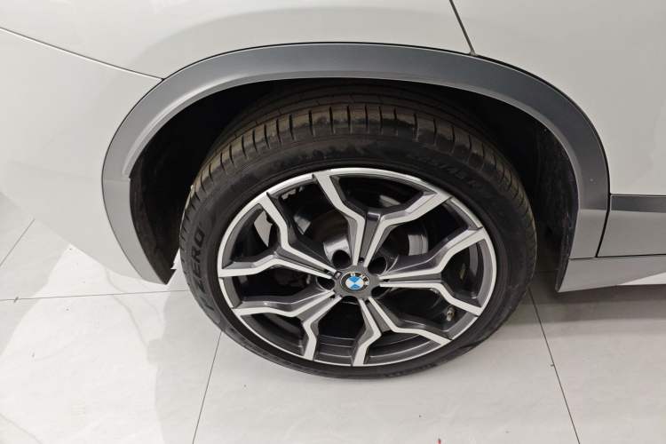 Used BMW X2 2020 xDrive25i M Sport Package Exterior 5