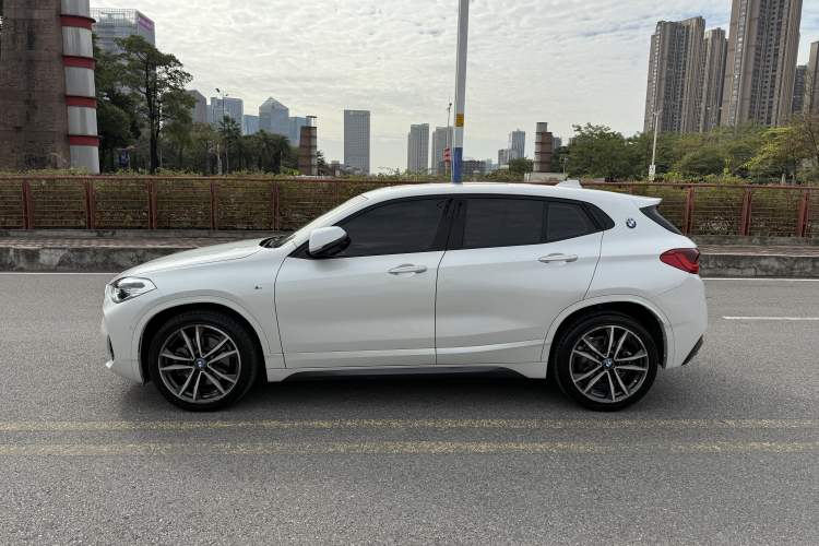 Used BMW X2 2020 sDrive25i Luxury Model with M Sport Package Exterior 6