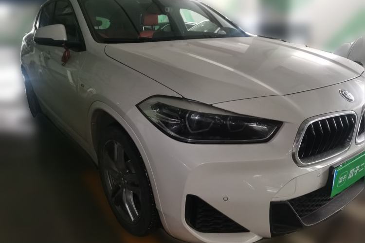 Used BMW X2 2020 sDrive25i Leading Model M Sport Package Front Right 45 Deg