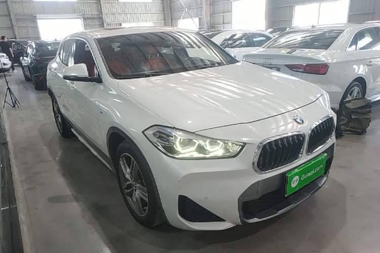 Used BMW X2 2020 sDrive25i Leading Model M Sport Package Front Right 45 Deg