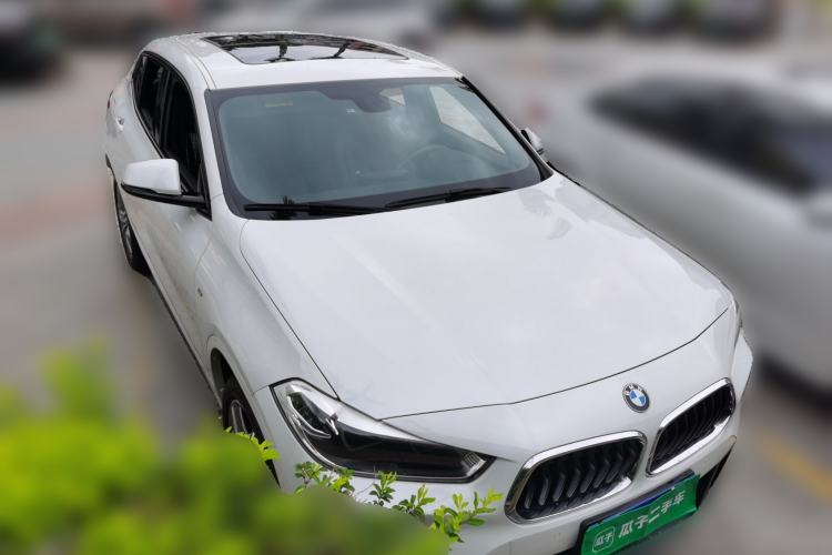 Used BMW X2 2020 sDrive25i Leading Model M Sport Package Front Right 45 Deg