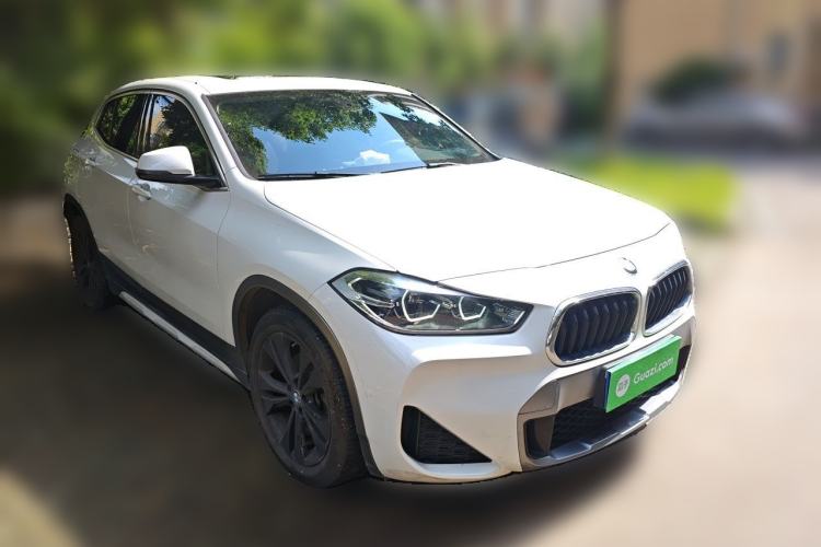 Used BMW X2 2020 sDrive20i M Sport Package Front Right 45 Deg