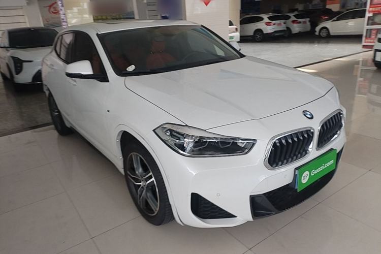 Used BMW X2 2020 sDrive25i Leading Model M Sport Package Front Right 45 Deg