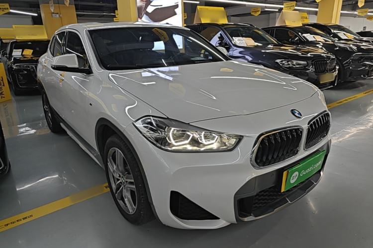 Used BMW X2 2020 sDrive25i Leading Model M Sport Package Front Right 45 Deg