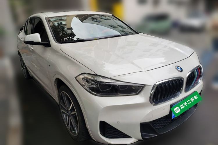 Used BMW X2 2020 sDrive25i Luxury Model with M Sport Package Front Right 45 Deg