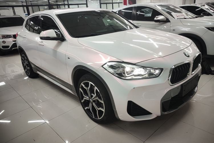Used BMW X2 2020 xDrive25i M Sport Package Front Right 45 Deg