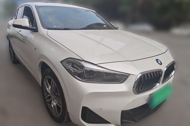 Used BMW X2 2020 sDrive25i Leading Model M Sport Package Front Right 45 Deg