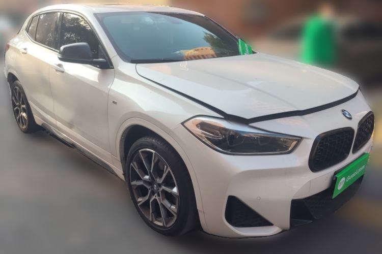 Used BMW X2 2020 sDrive25i Leading Model M Sport Package Front Right 45 Deg