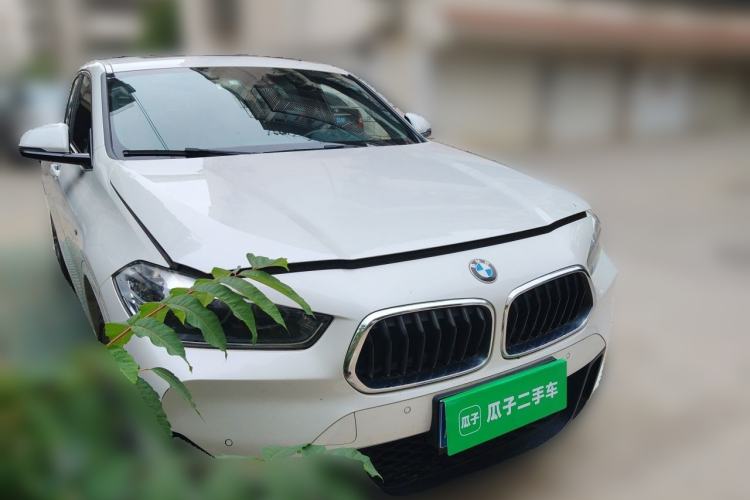 Used BMW X2 2020 sDrive25i Leading Model M Sport Package Front Right 45 Deg