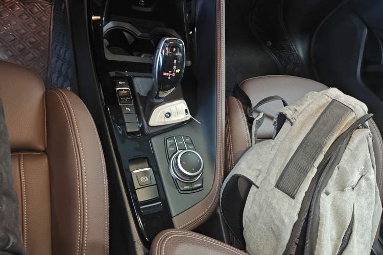 Used BMW X2 2020 sDrive25i Luxury M Sport Package Gear Lever