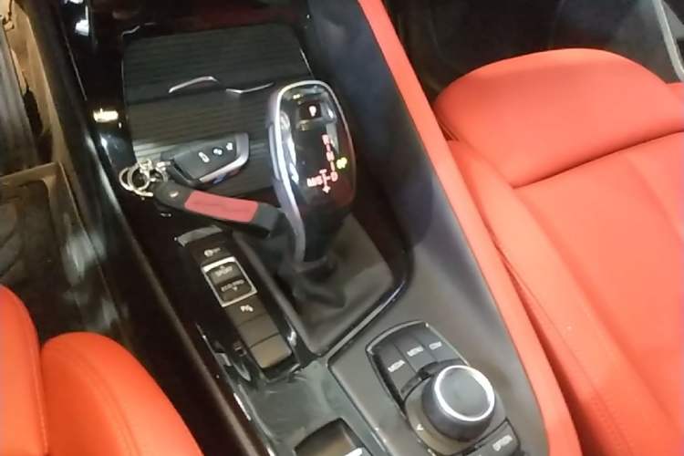 Used BMW X2 2020 sDrive25i Leading Model M Sport Package Gear Lever