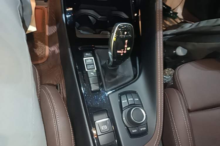 Used BMW X2 2020 sDrive25i Leading Model M Sport Package Gear Lever