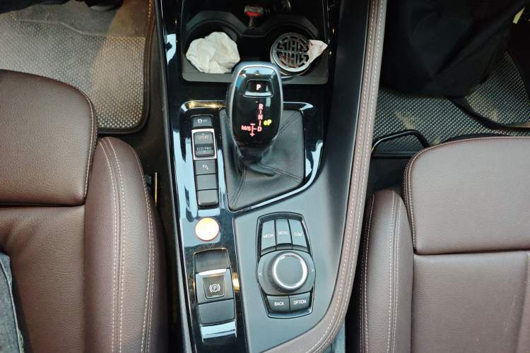Used BMW X2 2020 sDrive25i Leading Model M Sport Package Gear Lever