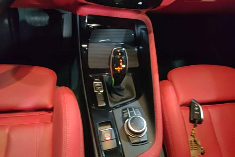 Used BMW X2 2020 sDrive25i Luxury M Sport Package Gear Lever