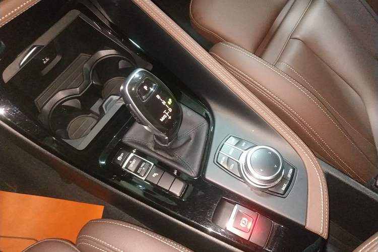 Used BMW X2 2020 sDrive25i Luxury M Sport Package Gear Lever