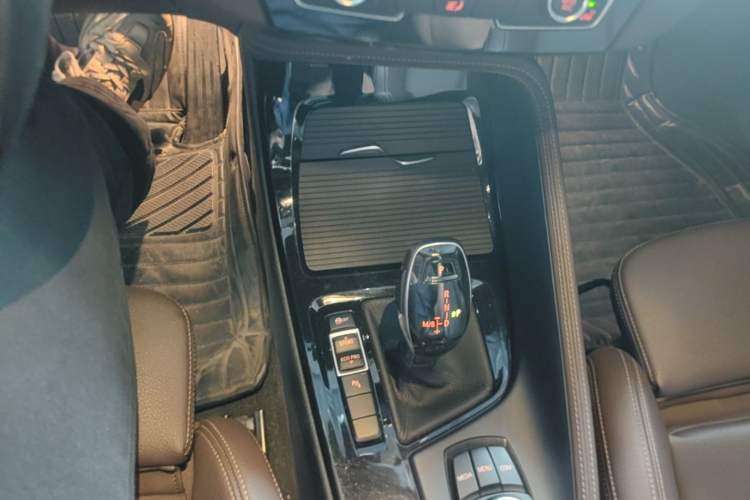 Used BMW X2 2020 sDrive25i Leading Model M Sport Package Gear Lever