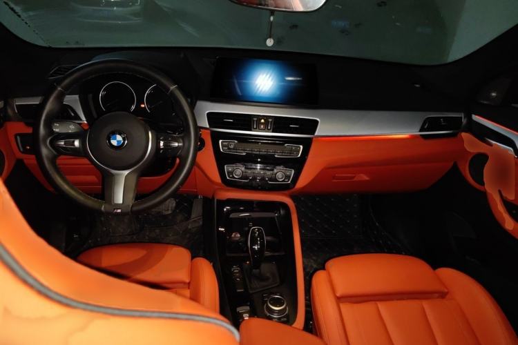Used BMW X2 2020 sDrive25i Luxury Model with M Sport Package Interior 2