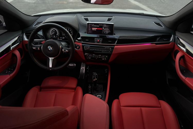 Used BMW X2 2020 sDrive25i Leading Model M Sport Package Interior 4