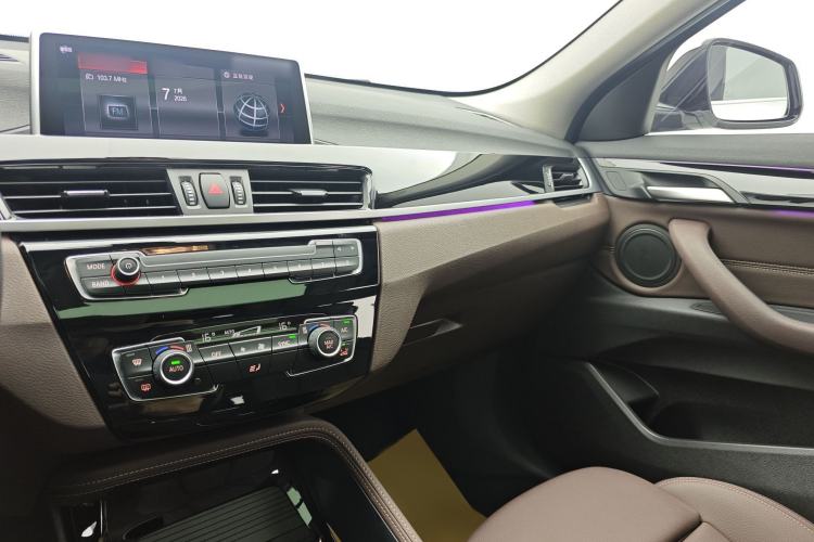Used BMW X2 2020 sDrive20i M Sport Package Interior 6