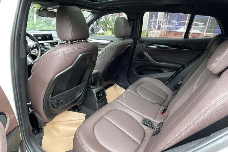 Used BMW X2 2020 sDrive25i Leading Model M Sport Package Interior 7