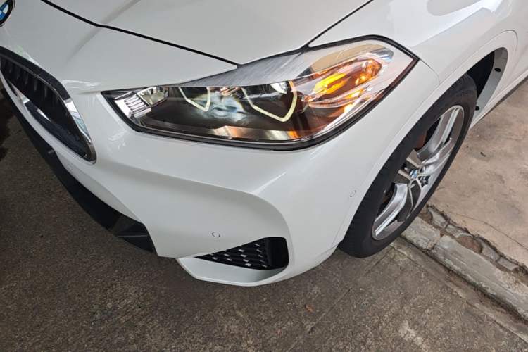 Used BMW X2 2020 sDrive25i Leading Model M Sport Package Left Front Headlight