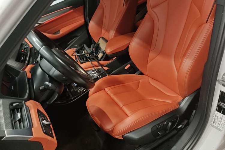 Used BMW X2 2020 sDrive25i Luxury M Sport Package Left Front Seat