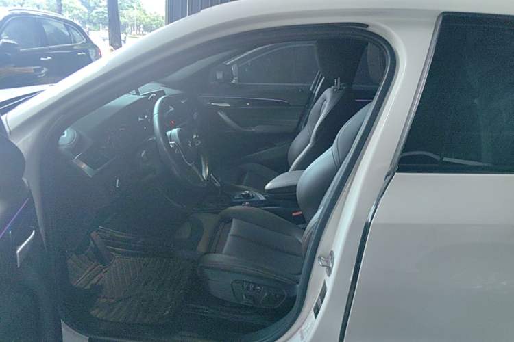 Used BMW X2 2020 sDrive25i Leading Model M Sport Package Left Front Seat