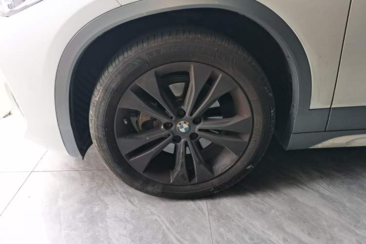 Used BMW X2 2020 sDrive20i M Sport Package Left Front Wheel Hub
