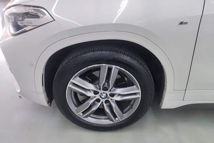 Used BMW X2 2020 sDrive25i Leading Model M Sport Package Left Front Wheel Hub