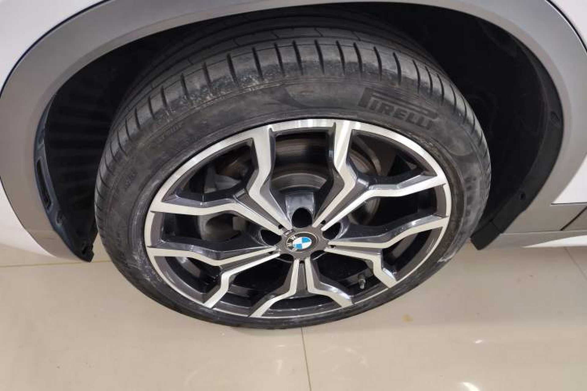 Used BMW X2 2020 xDrive25i M Sport Package Left Front Wheel Hub