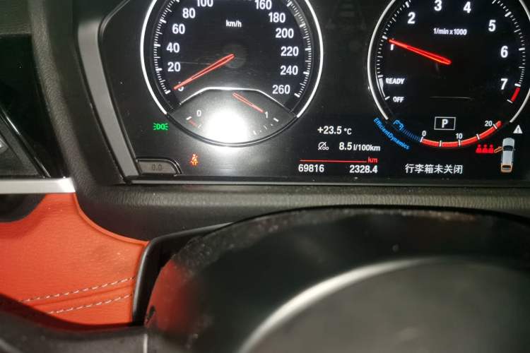 Used BMW X2 2020 sDrive25i Leading Model M Sport Package Odometer Close Up