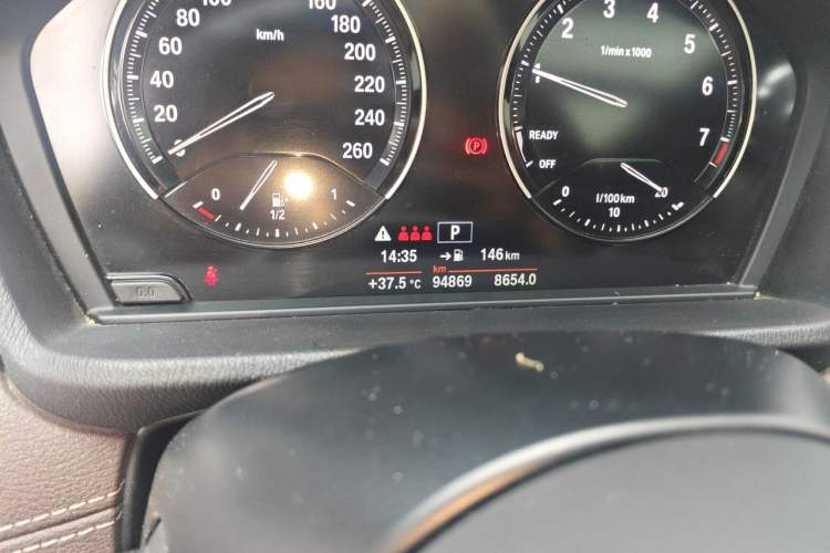 Used BMW X2 2020 sDrive25i Leading Model M Sport Package Odometer Close Up