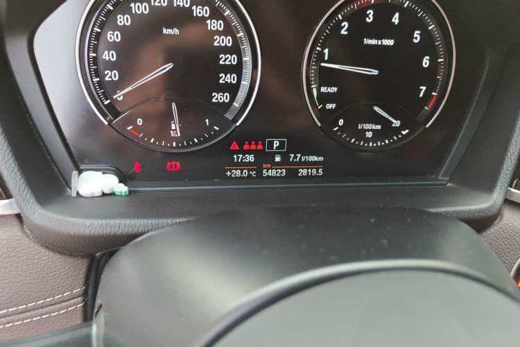 Used BMW X2 2020 sDrive25i Leading Model M Sport Package Odometer Close Up