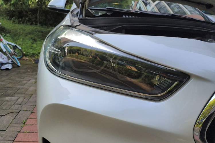 Used BMW X2 2020 sDrive25i Leading Model M Sport Package Right Front Headlight