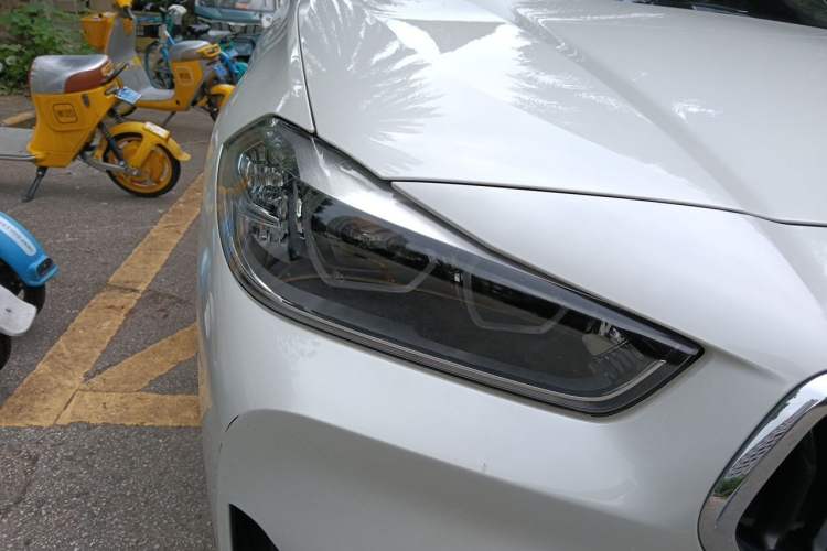 Used BMW X2 2020 sDrive25i Leading Model M Sport Package Right Front Headlight