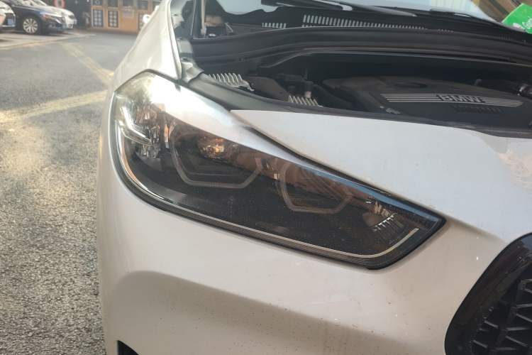 Used BMW X2 2020 sDrive25i Leading Model M Sport Package Right Front Headlight