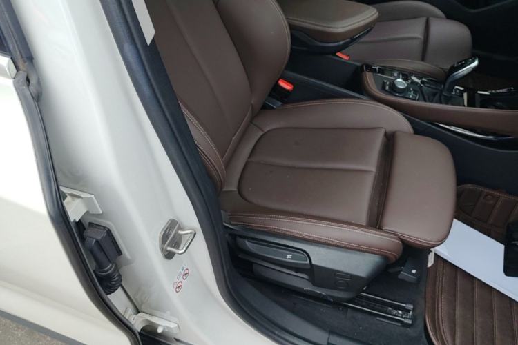 Used BMW X2 2020 sDrive20i M Sport Package Right Front Seat