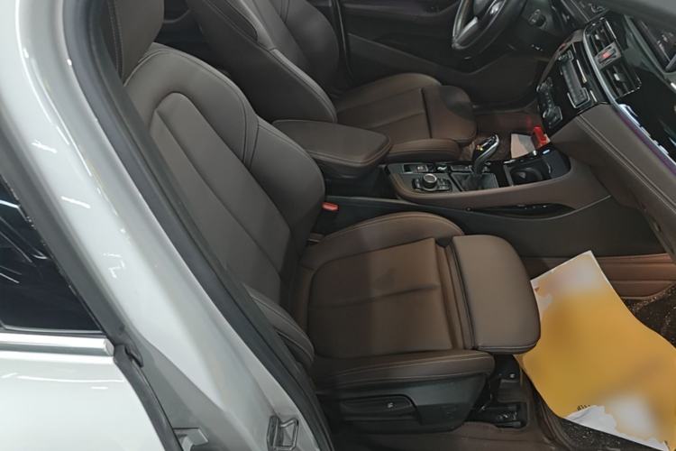 Used BMW X2 2020 sDrive25i Leading Model M Sport Package Right Front Seat
