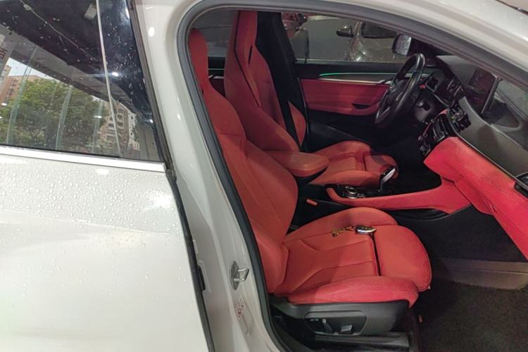 Used BMW X2 2020 sDrive25i Luxury M Sport Package Right Front Seat