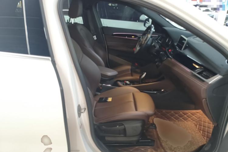 Used BMW X2 2020 sDrive25i Leading Model M Sport Package Right Front Seat