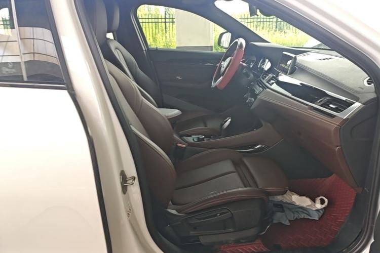 Used BMW X2 2020 sDrive25i Leading Model M Sport Package Right Front Seat